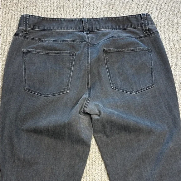 Ann Taylor Charcoal Modern Boot Jeans Size 10 - Picture 9 of 9